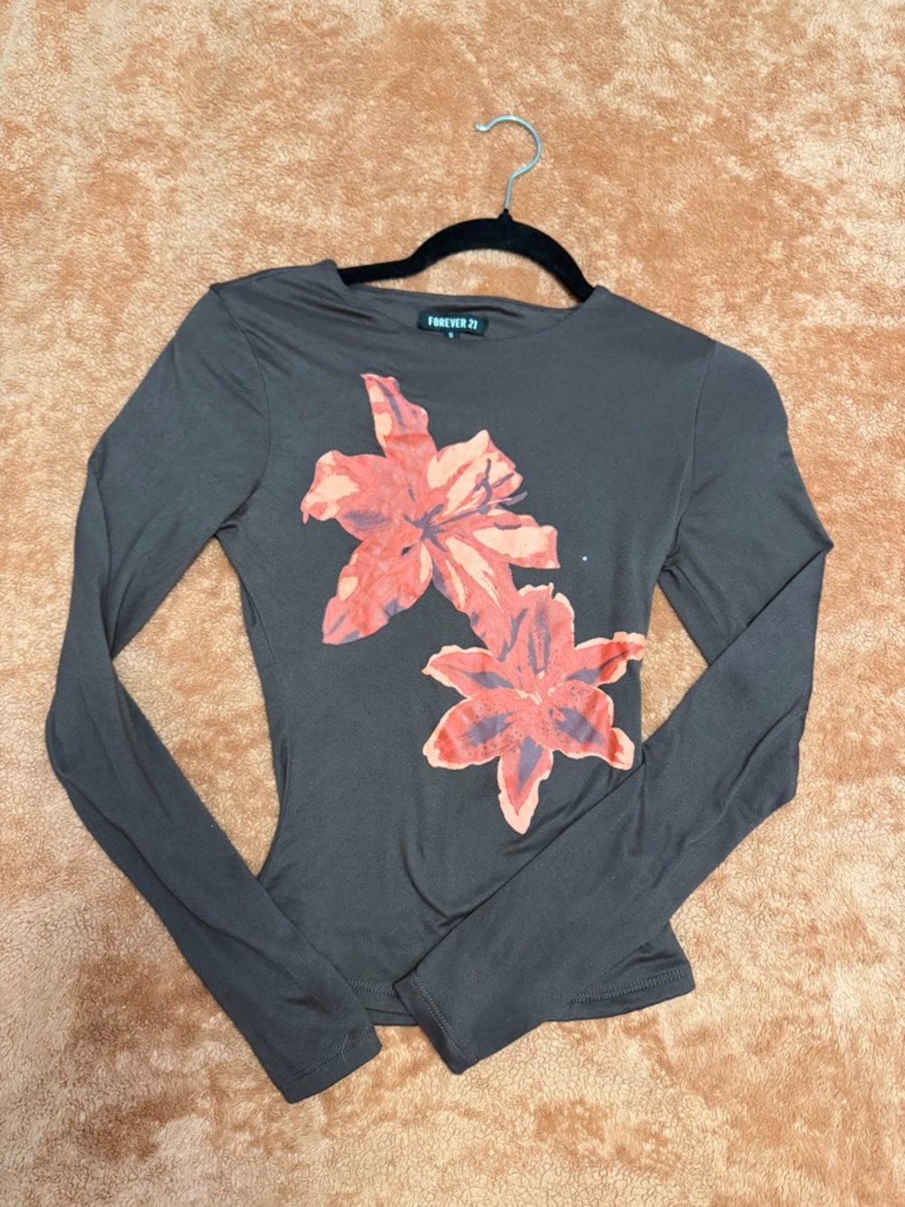 Forever 21 Dark Brown Long-Sleeve Floral Graphic Top